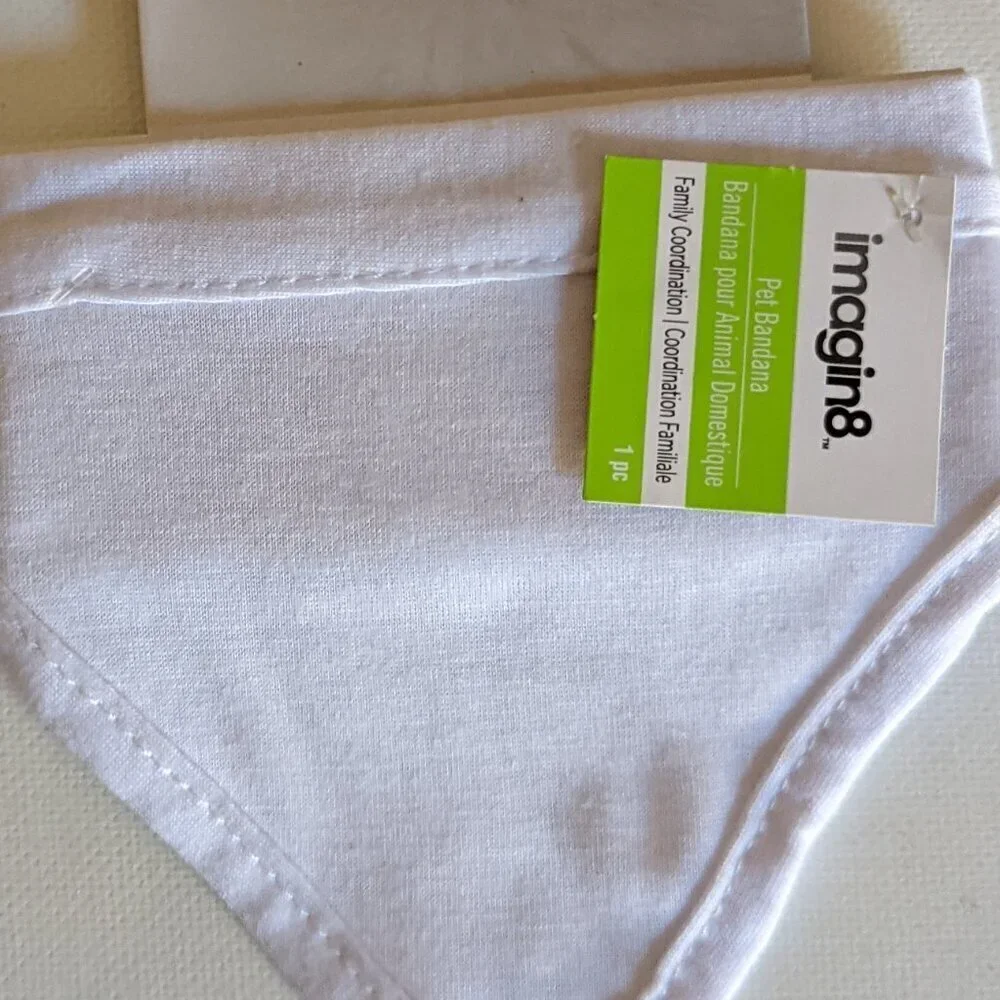 NWT Bandana Cat Dog White XS-S Michaels Imagin8 Pet Small Clothes Bib Adjustable